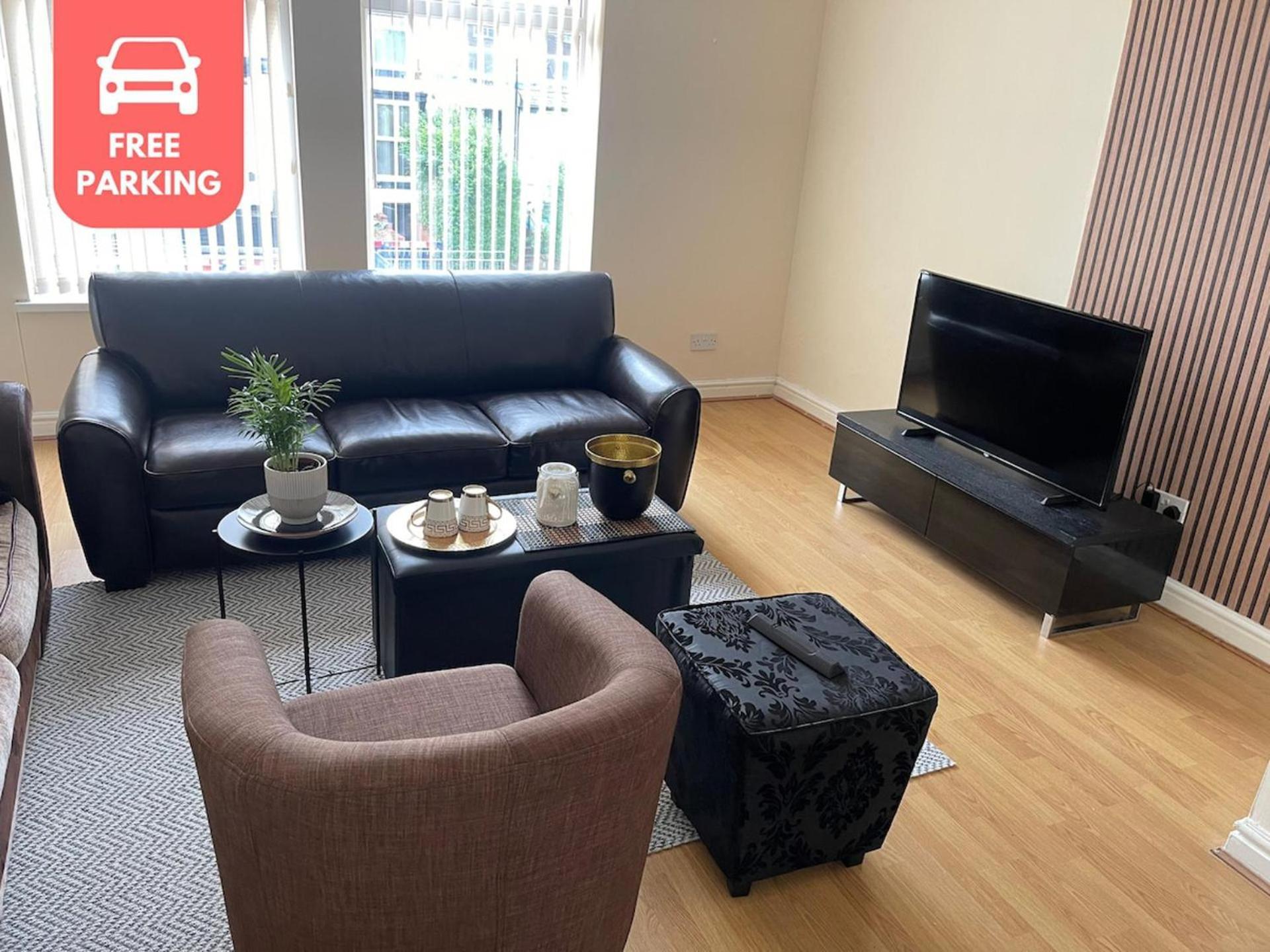 Stylish 1-Bed Apt - Sleeps 4 - Parking - Wifi مانشستر المظهر الخارجي الصورة